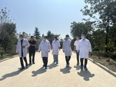 <b>陕西省家兔财产手艺系统专家降临潼开展手艺办</b>